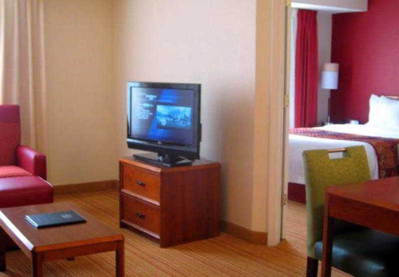 Long Island Hauppauge/islandia Hotel 3*